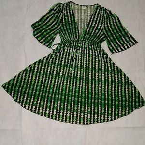 Cute Figure Flattering Green & Black dress